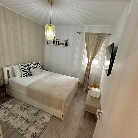 Boutique Apartment Бухарест Экстерьер фото